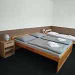 Prajzko, *