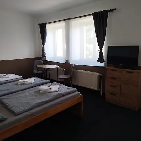 Hotel Prajzko, Hronov