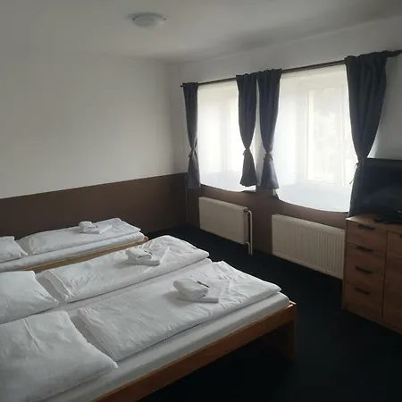 Prajzko, Hotel