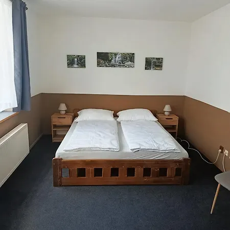 Hotel Prajzko, *
