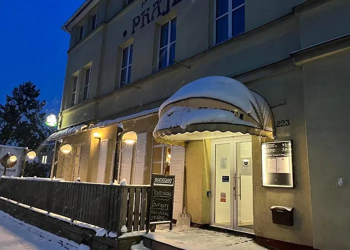 Prajzko, Hotell *