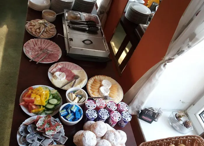 Prajzko, Hotel Hronov